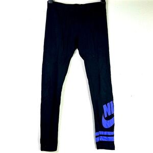Nike Women Leggings in Black with Blue Logo